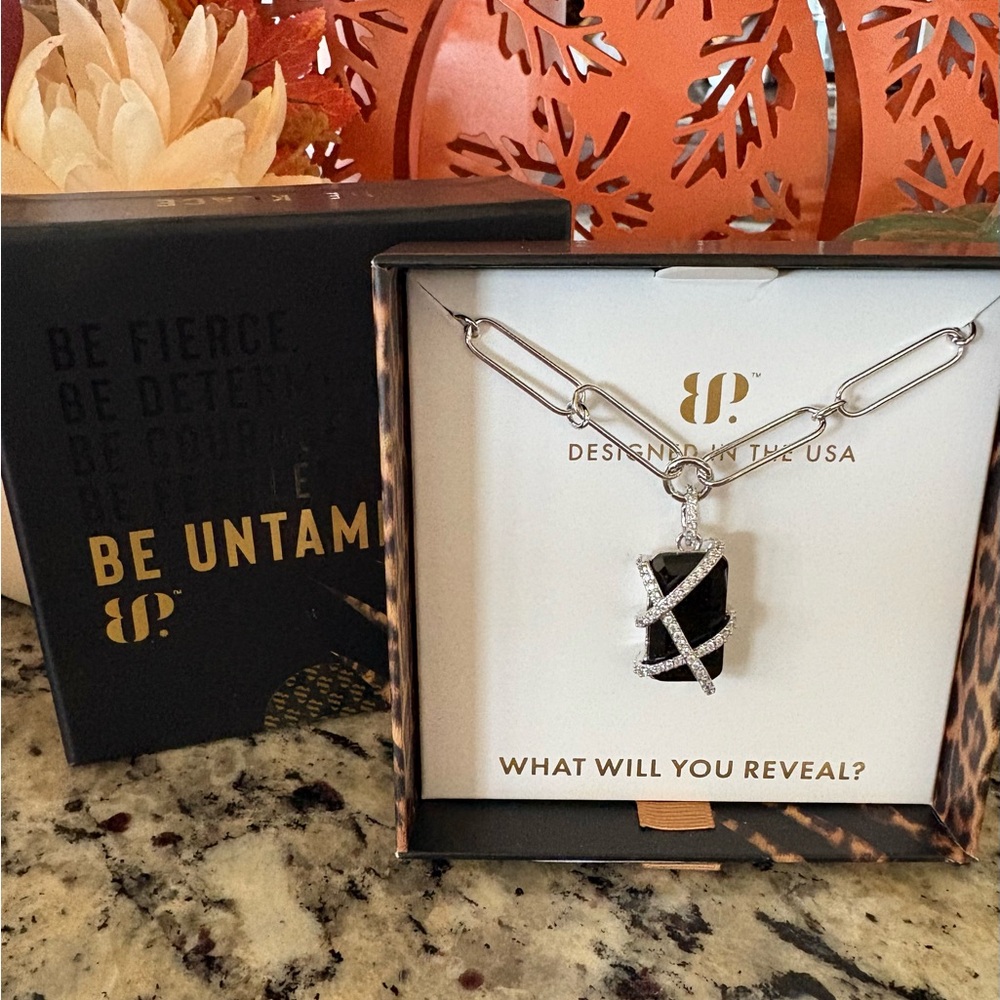 Bomb Party Untamed Crossed For The Taking NK99624